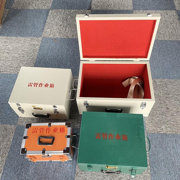 清徐爆破工程作业箱如何选择？玻璃钢与传统材质的全面对比